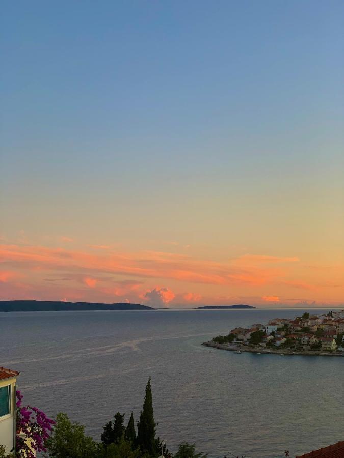 Villa Mira Trogir Bagian luar foto